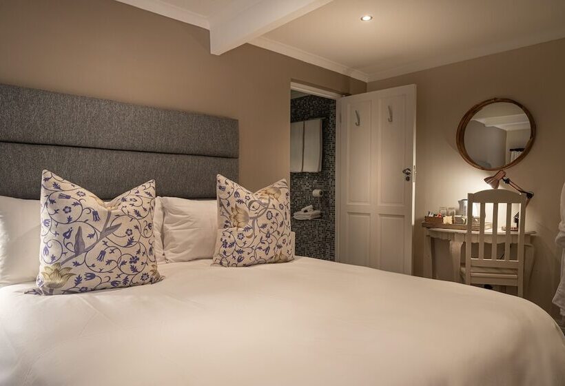 פנסיון Antrim Villa