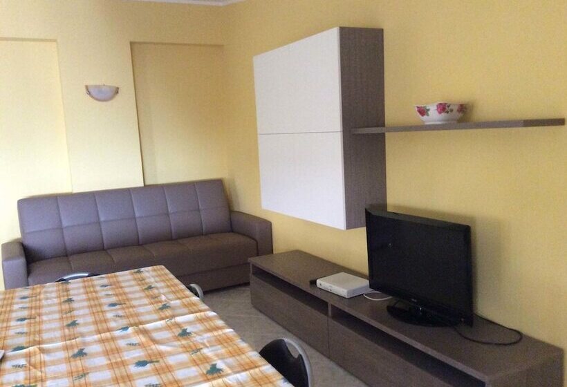 膳宿费 Case Corona