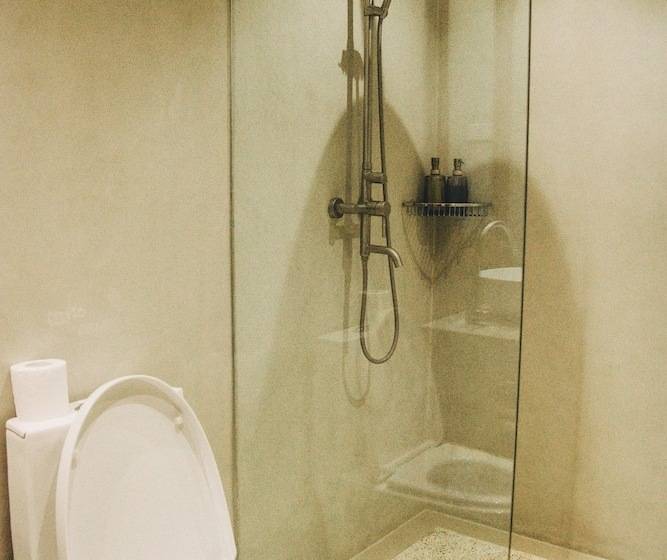 پانسیون Hibiscus Garden Resort