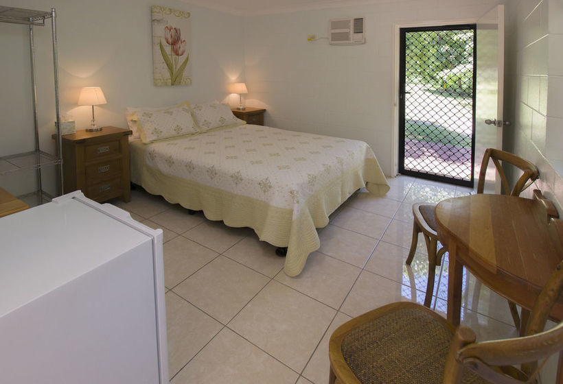 پانسیون Hillcrest Guest House Cooktown