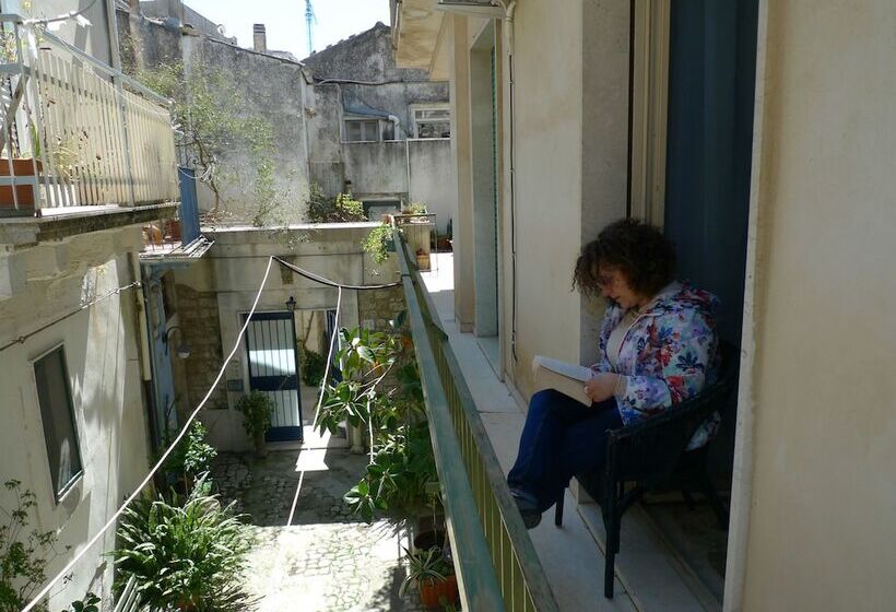 פנסיון I Tetti Di Siciliando