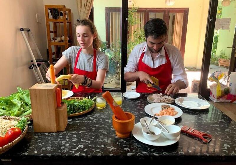 پانسیون Jolie Villa Hoi An