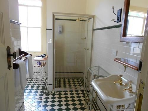 بنسيون Lindsay House Country