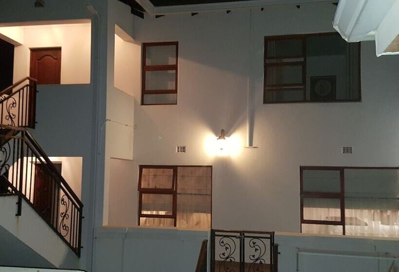 بنسيون Magaliqua Guest House
