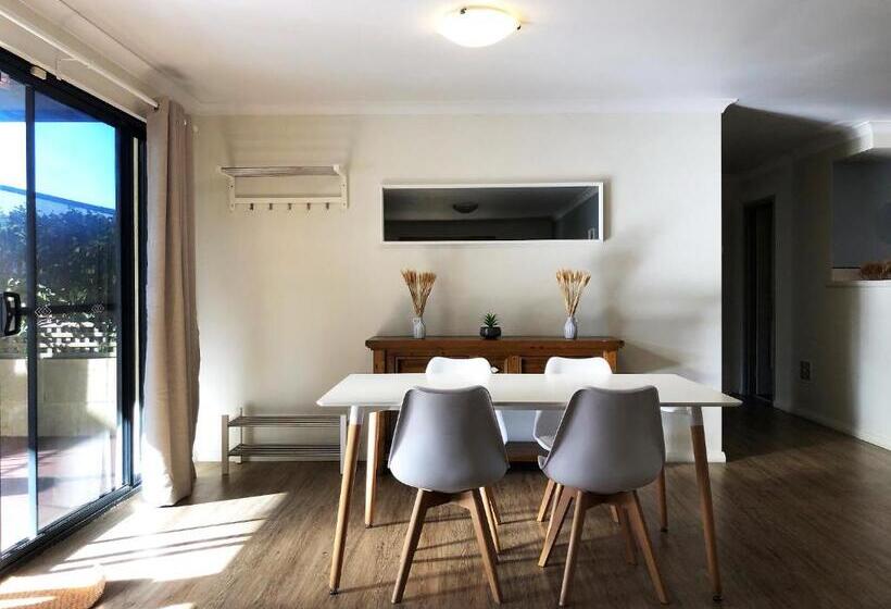 פנסיון Observatory Guesthouse   Adults Only