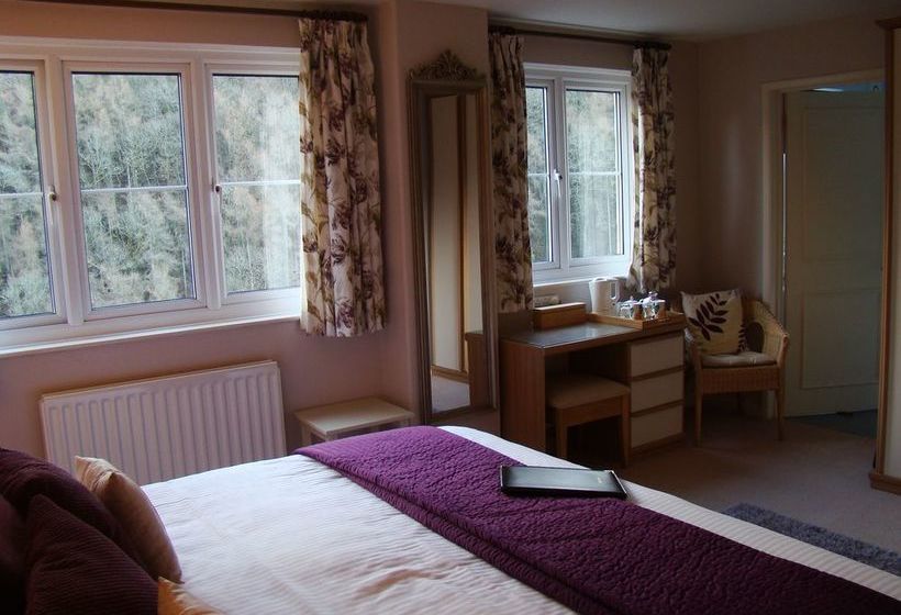 ペンション Pine Lodge