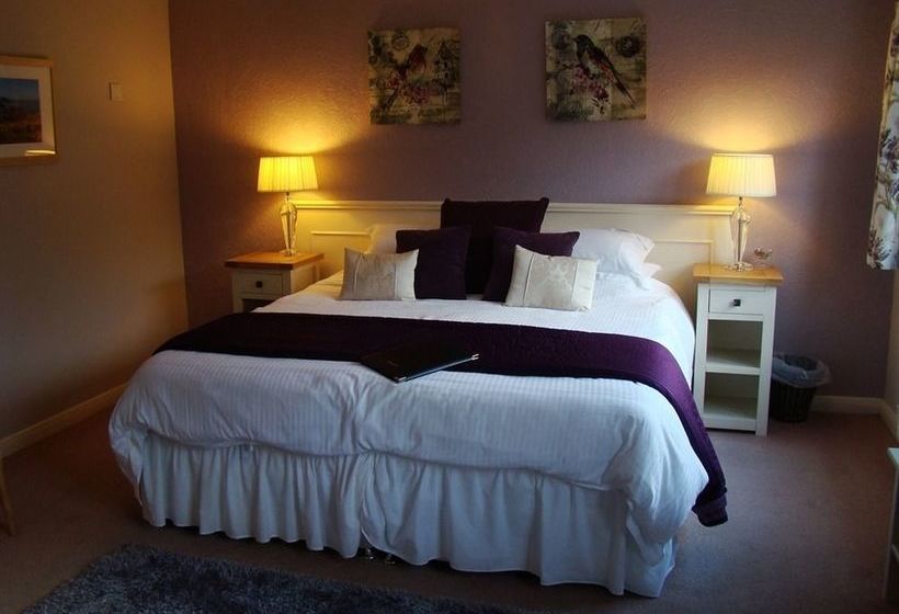 ペンション Pine Lodge