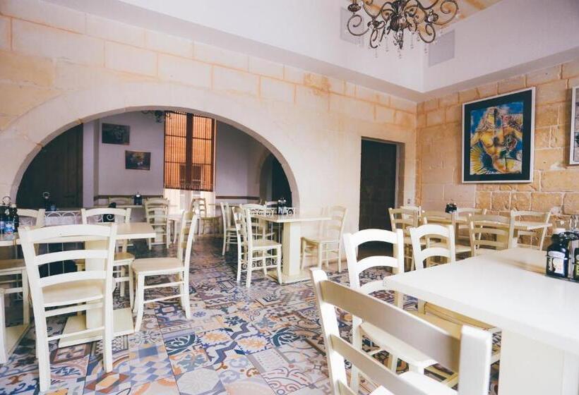 پانسیون Point De Vue Guesthouse