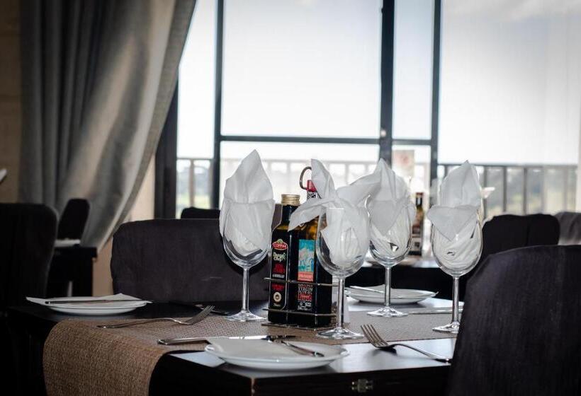 پانسیون Point De Vue Guesthouse