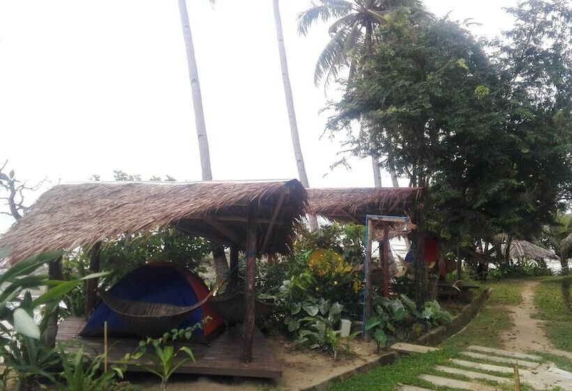 پانسیون Tapik Beach Park Guest House