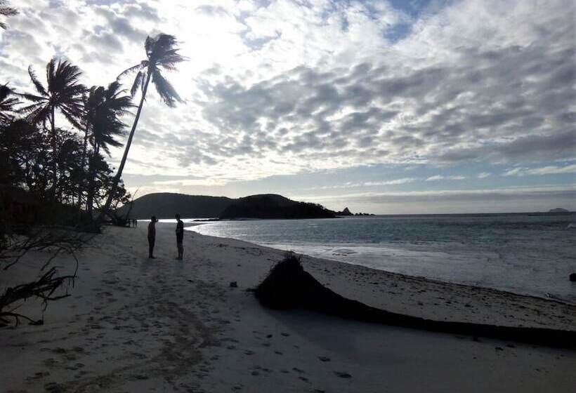 پانسیون Tapik Beach Park Guest House