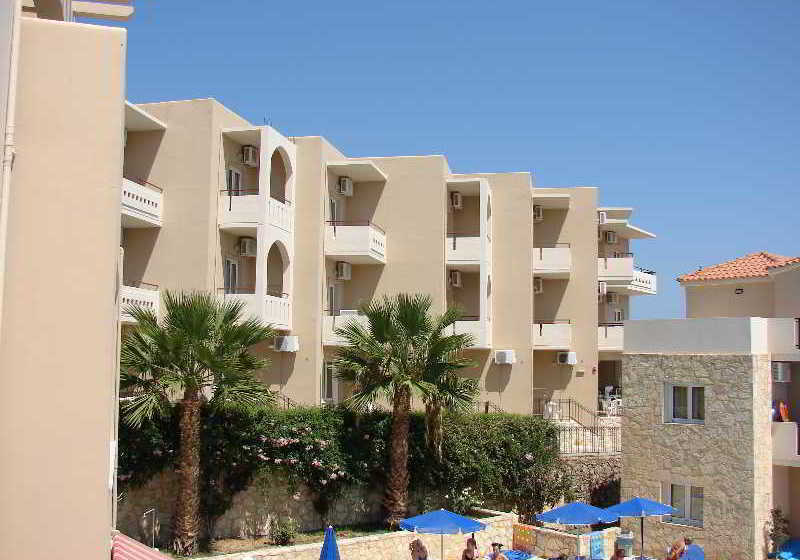 Relax Studio & Apartments