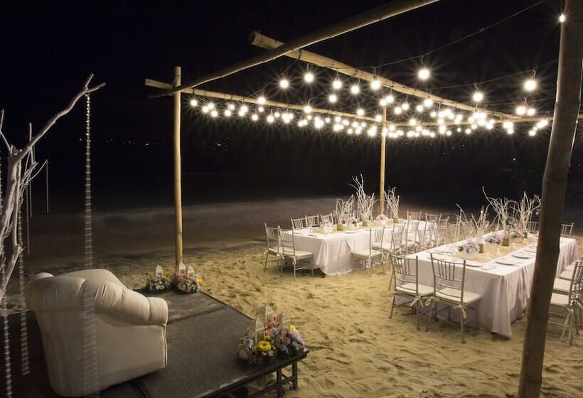 אתר נופש Canyon Cove Hotel And Spa