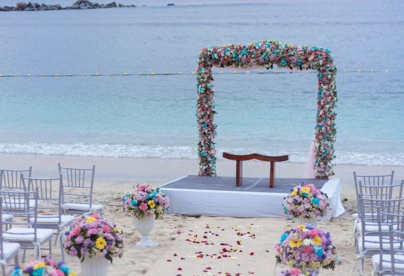 אתר נופש Canyon Cove Hotel And Spa