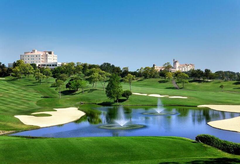 אתר נופש Grand Xiv Naruto The Lodge