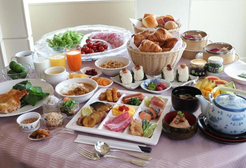 אתר נופש Grand Xiv Naruto The Lodge