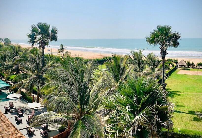 Seafront Residence &