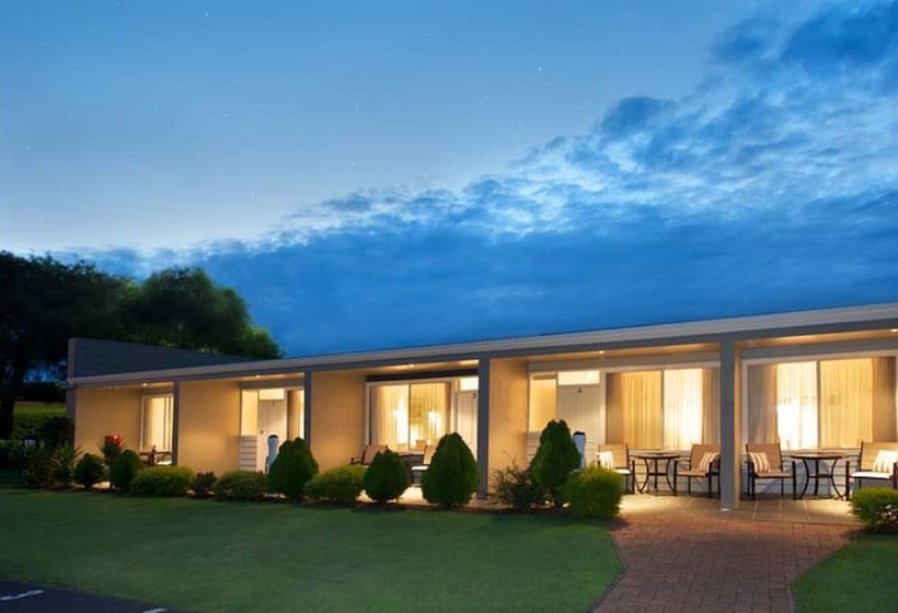 Sorrento Beach Motel