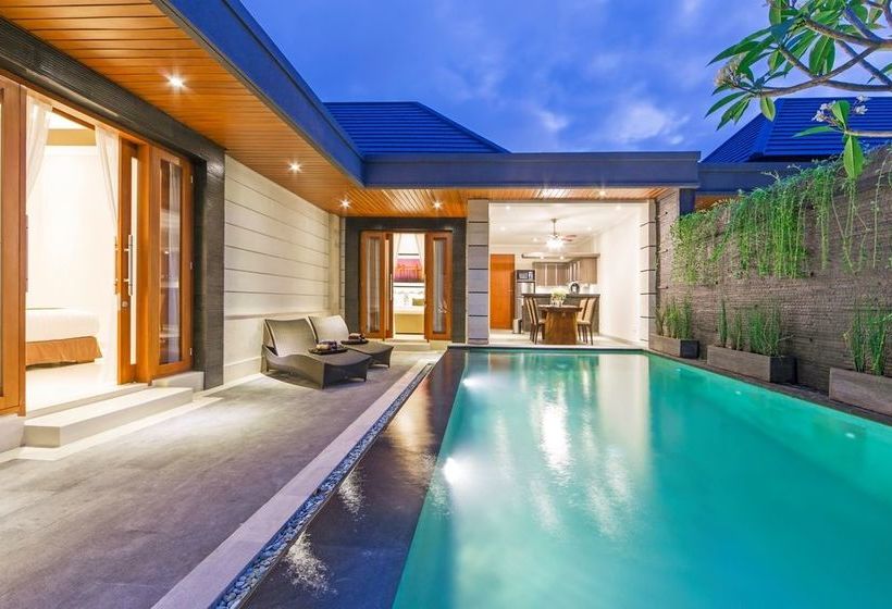 The Banyumas Suite Villa Legian