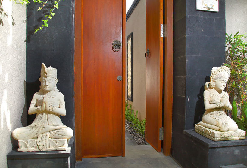 The Banyumas Suite Villa Legian