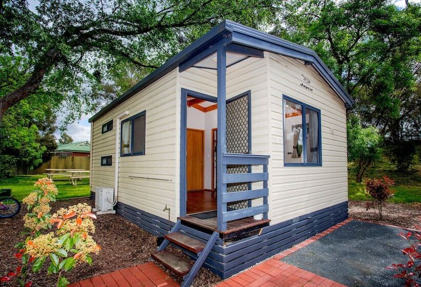 Albury Gardens Tourist Park