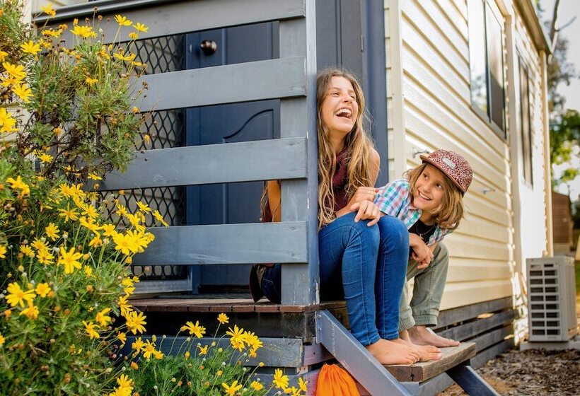 Albury Gardens Tourist Park