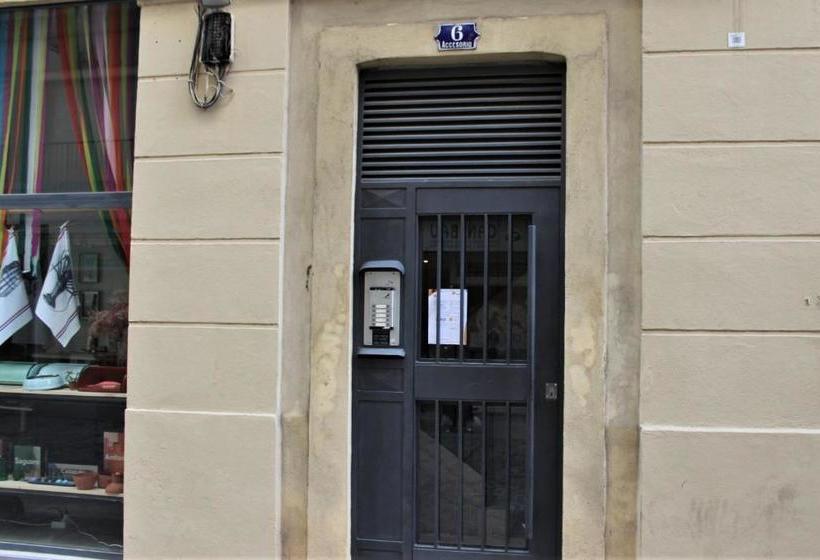 Apartaments Sant Jordi Girona 97