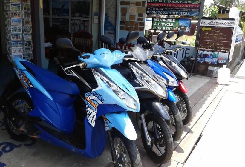 Baan Mook Anda Hostel