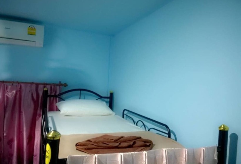 Baan Mook Anda Hostel