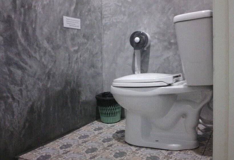 Baan Mook Anda Hostel