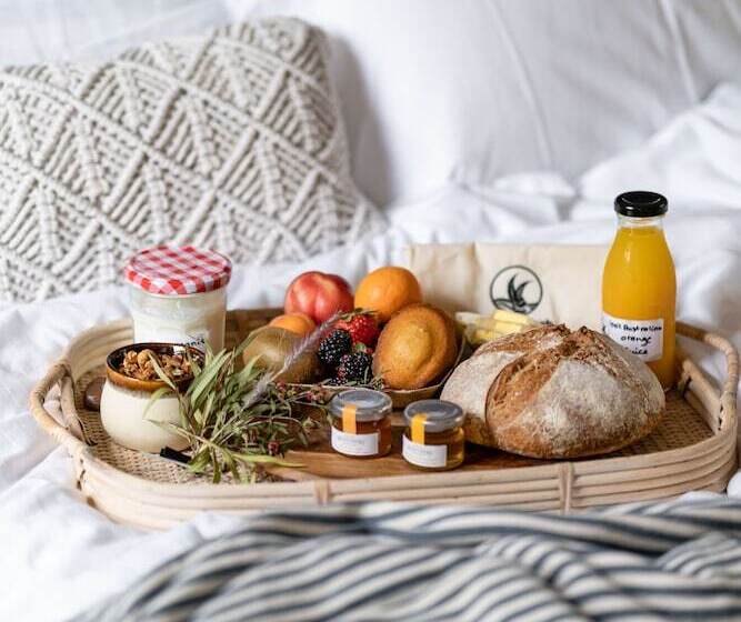 Bay And Bush, Jervis Bay