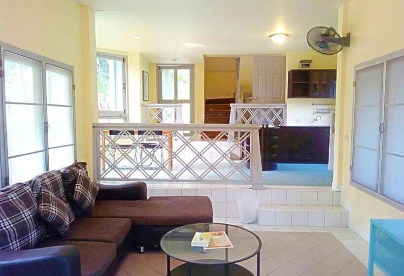 Brookside Valley Resort