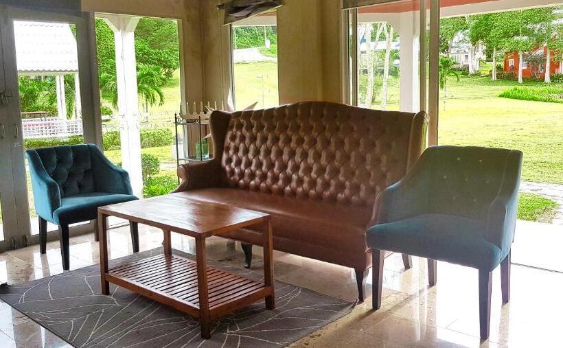 Brookside Valley Resort