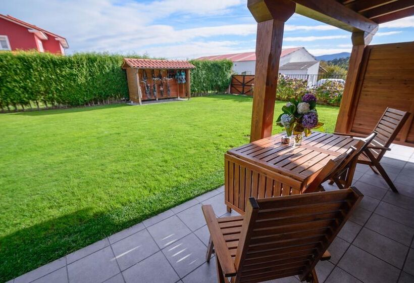 Casona De Llanorrozo Apartamentos Rurales