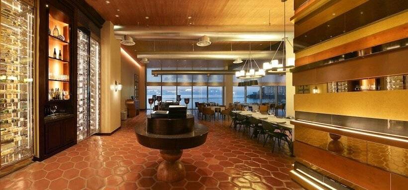 Dusit Thani Guam Resort