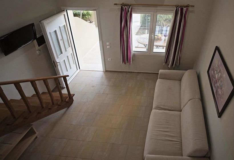 Pauls Garden Studios