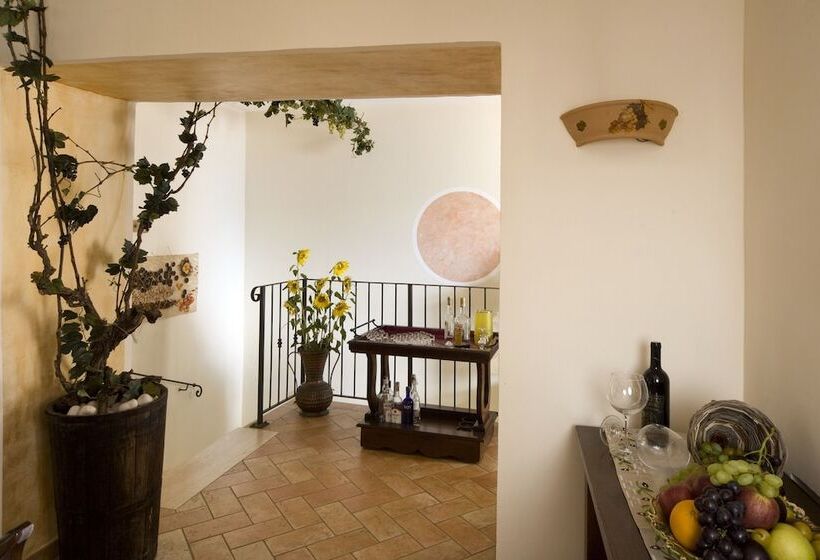 فندق Albergo Rocca Ranne