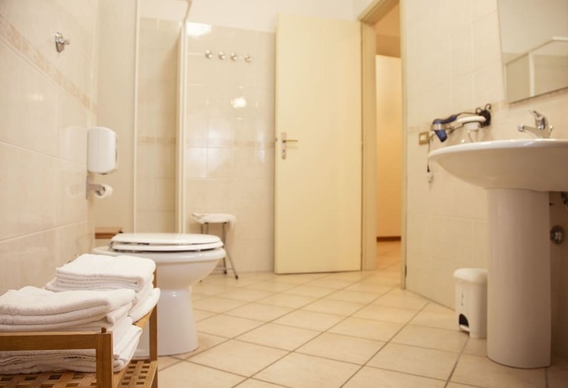 فندق Albergo Rocca Ranne