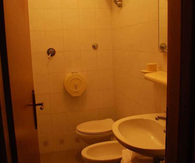 בית מלון כפרי Albergo Smeraldo