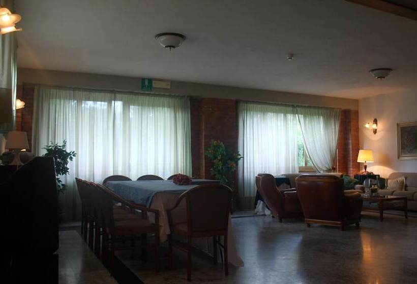 בית מלון כפרי Albergo Smeraldo