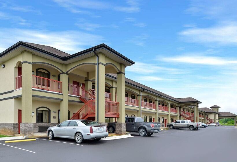 호텔 Americas Best Value Inn Tupelo