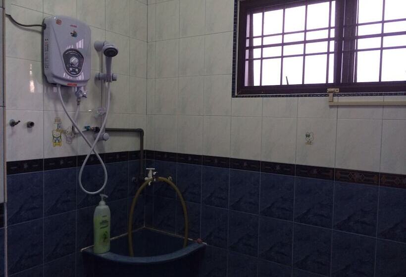 ホテル Awanastay Ipoh