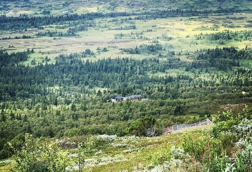 هتل Buustamons Fjällgård