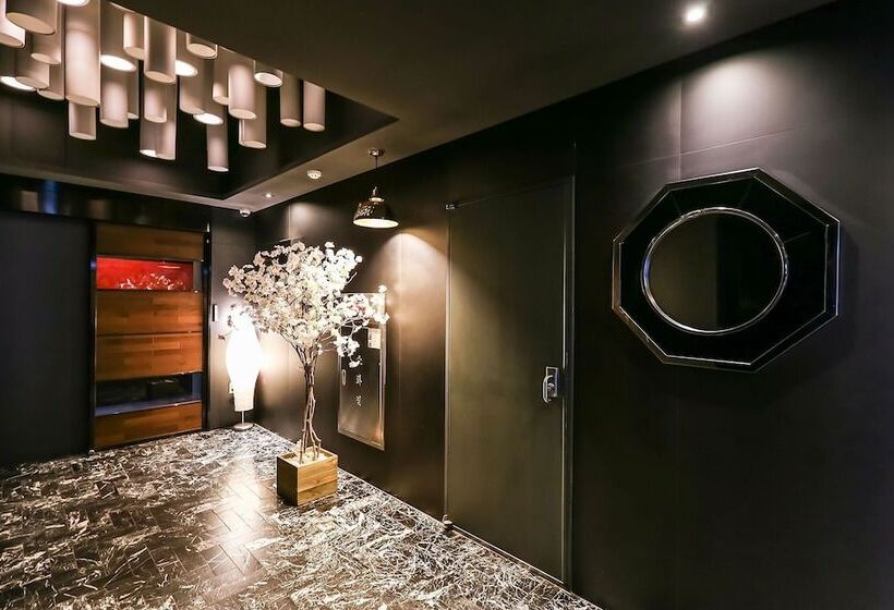 فندق Cheonan Zaza