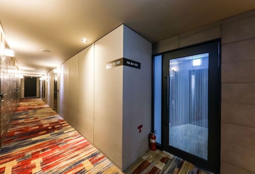 فندق Cheonan Zaza