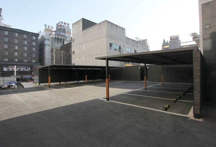 فندق Cheonan Zaza