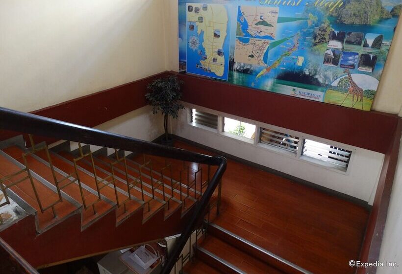 هتل Circon Businessman's Inn