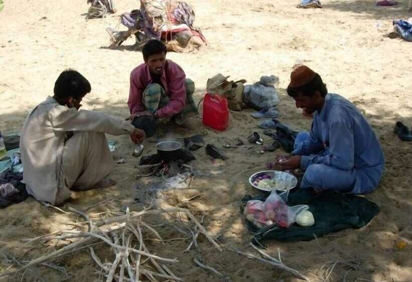 هتل Yokoso Thar Desert Safari And Camp