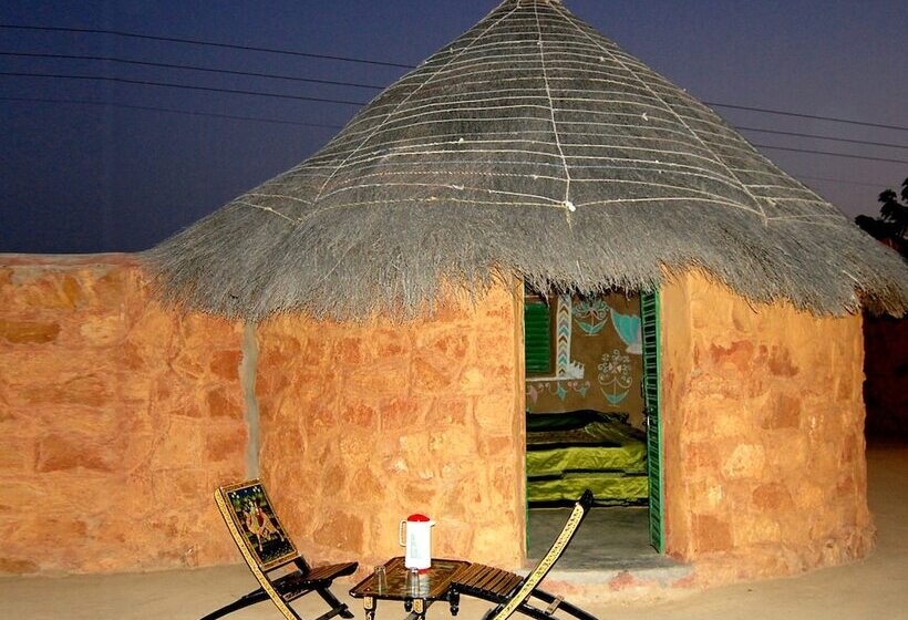 هتل Yokoso Thar Desert Safari And Camp