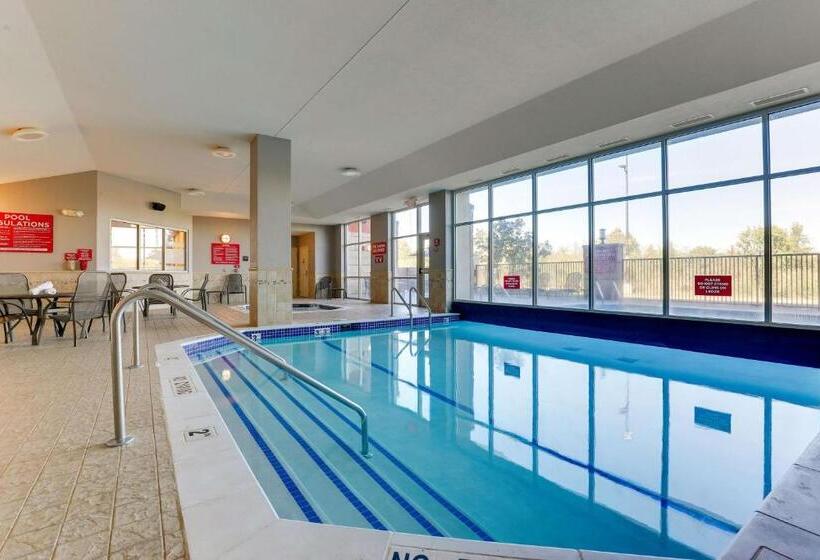 فندق Drury Inn & Suites Independence Kansas City